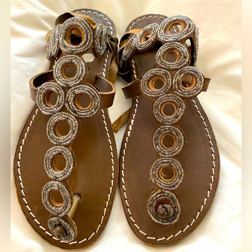 Anthropologie Laidbacklondon hand crafted Artisan beaded T-strap Sandals s:41/10 - Picture 9 of 11